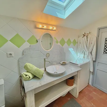 Апартаменты Le Sainte-victoire - Cosy Avec Sa Jolie Terrasse - Centre Historique